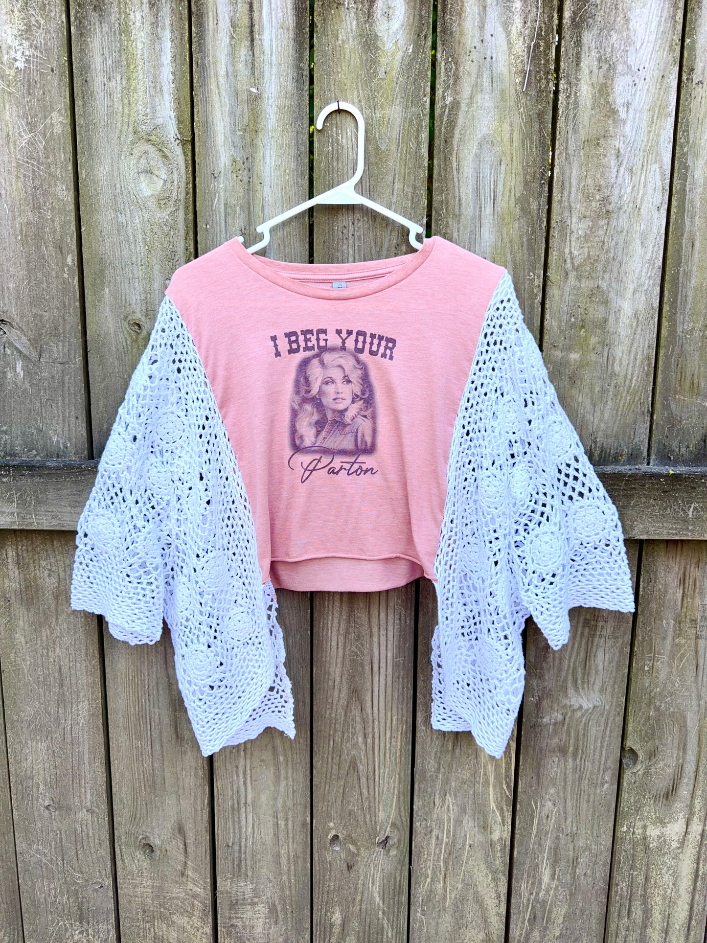 Dolly Parton crochet sleeves
