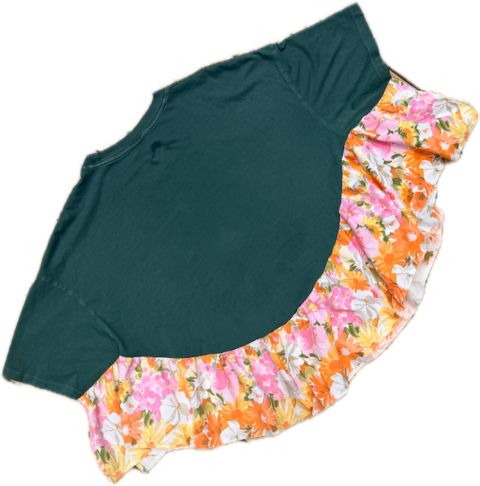 Queen Floral Ruffle Tee