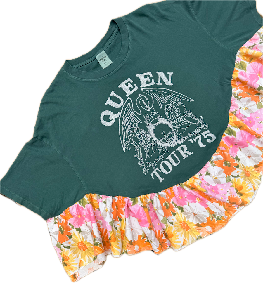 Queen Floral Ruffle Tee