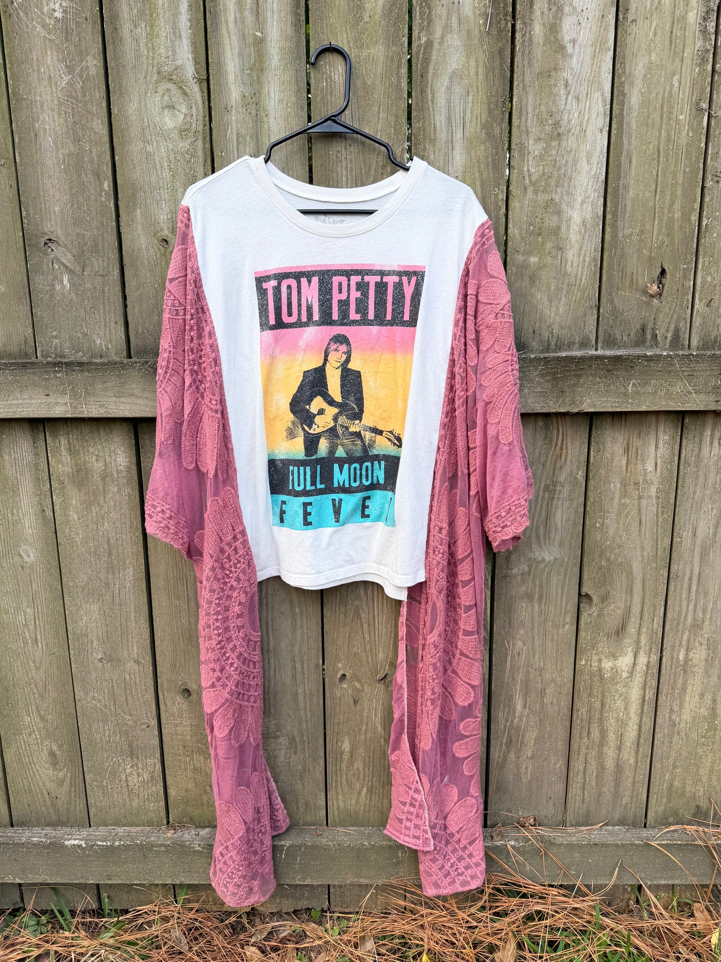 Tom Petty Lace Sleeve boho top