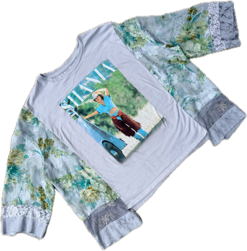 Shania Twain Gray Floral tee