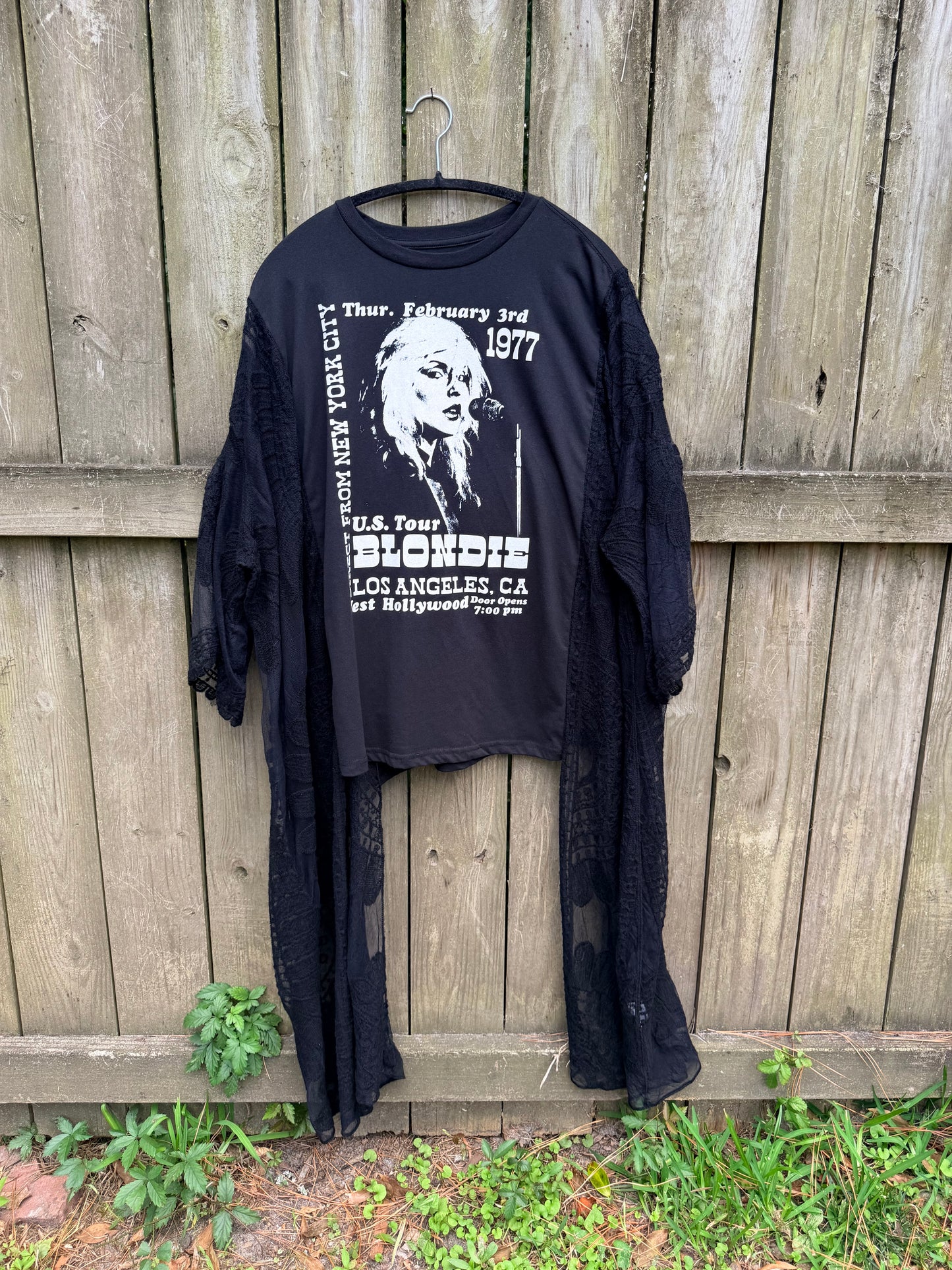 Blondie Lace boho tee